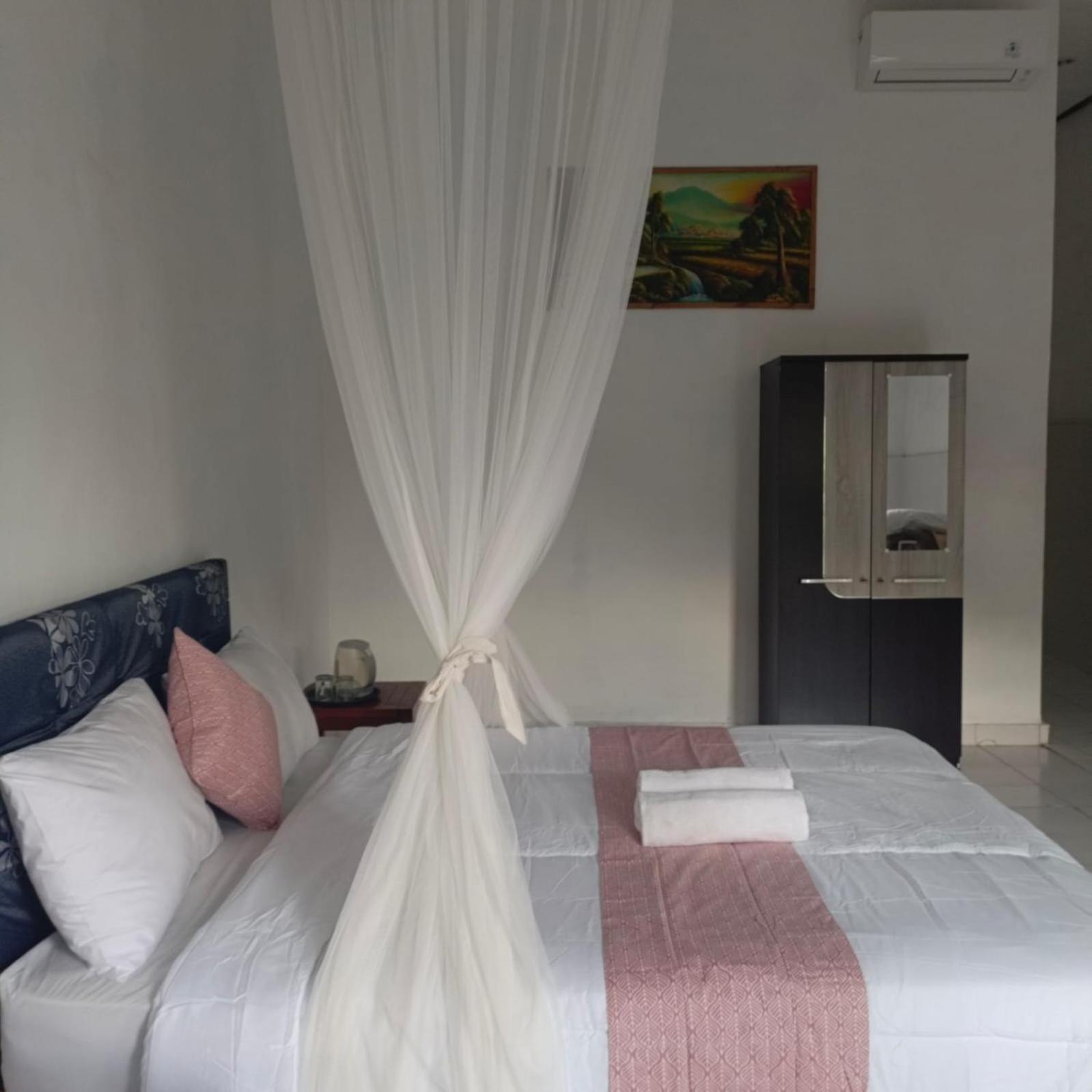 מלון Kusuma Abiakta Sea Side Lembongan מראה חיצוני תמונה